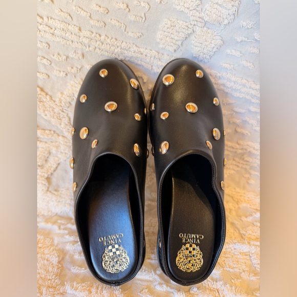 Chic Black Studded Vince Camuto Mules - Picture 2 of 6